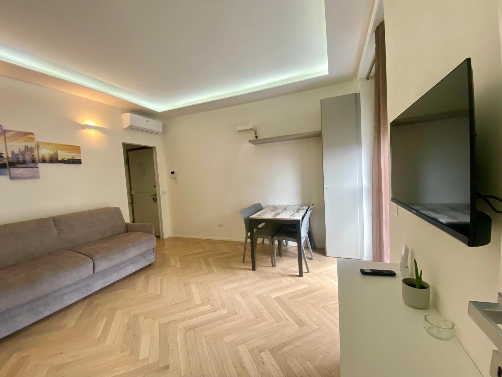 Sky View -Porta Nuova- Appartamento 2 Con Balcone Milan Exterior photo